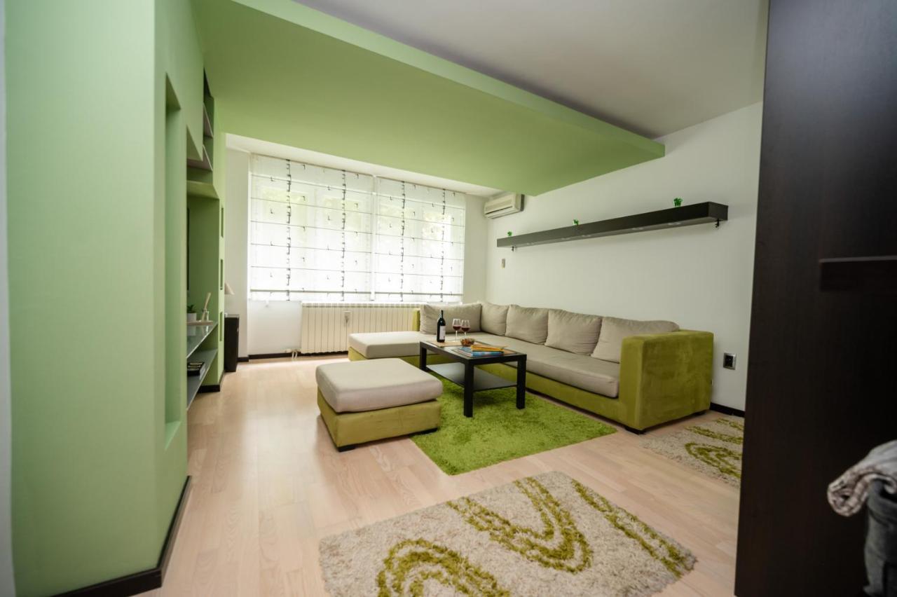 Bright 1Bdr Apartment In The City Center 塞拉耶佛 外观 照片