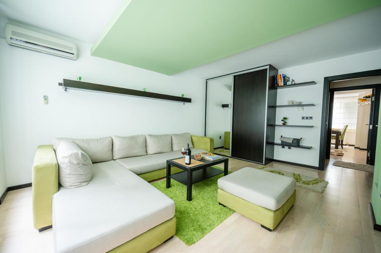 Bright 1Bdr Apartment In The City Center 塞拉耶佛 外观 照片